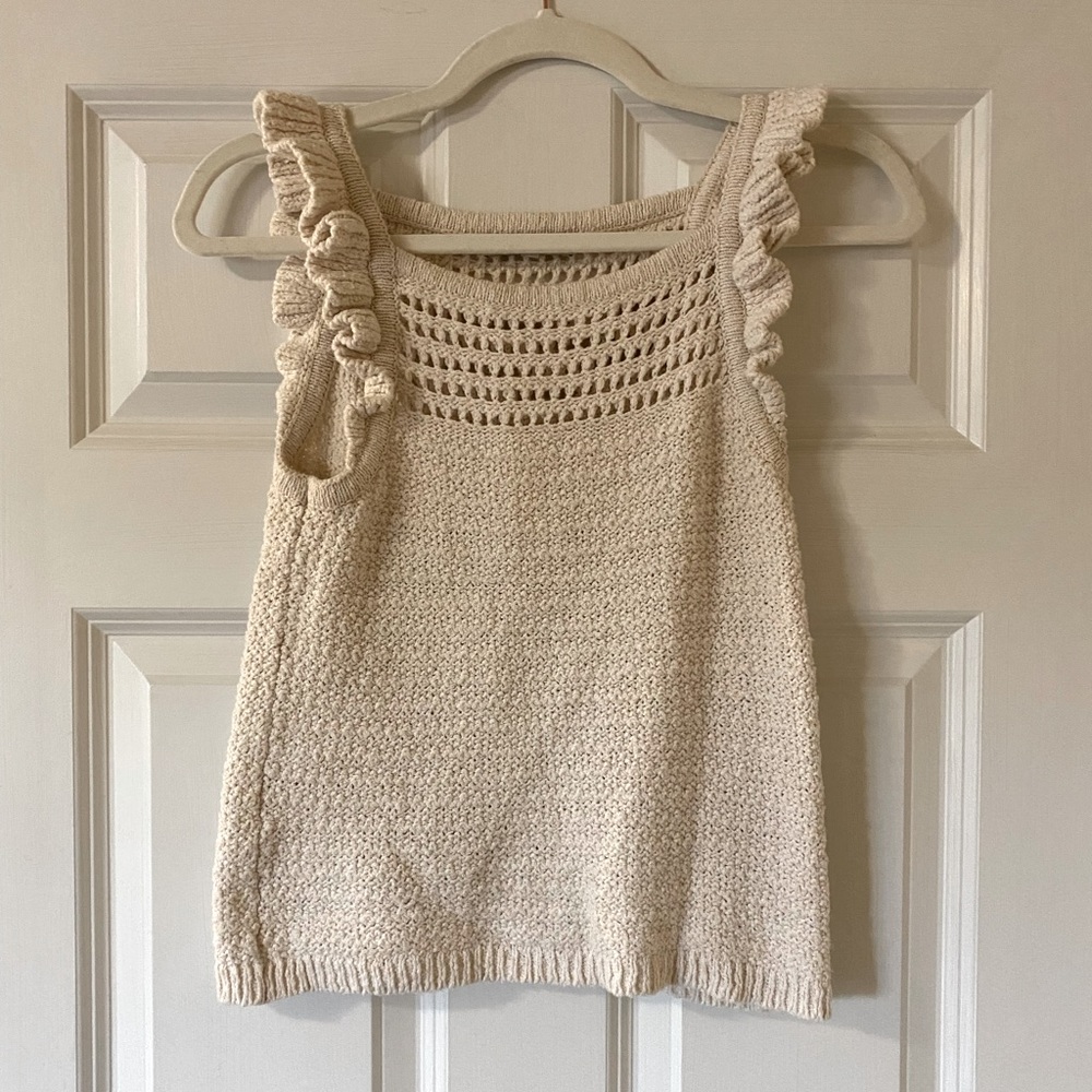Madewell sweater tank top size xs. So adorable with no major signs of wear